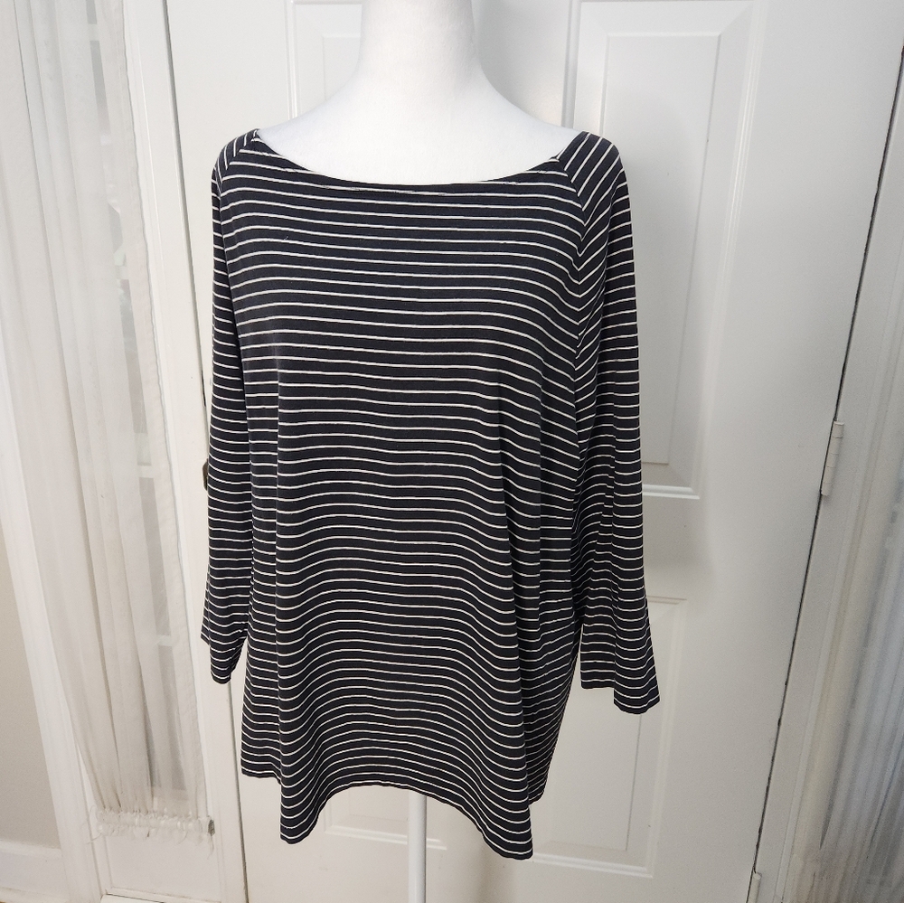 Jones New York Signature Woman Black and White Striped Top Size Plus 3X